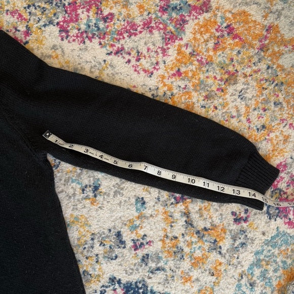 AQE Fashion Women’s Black Knit Eyelet Hole and Ruffled Sweater Size Medium - Picture 12 of 12